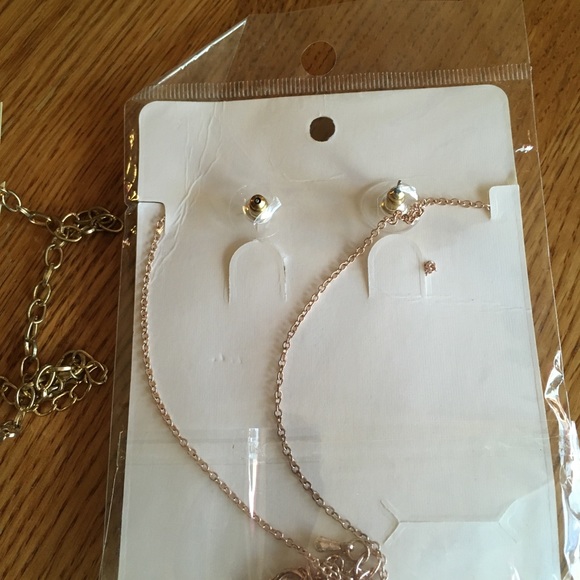 Fashion Jewelry - Picture 7 of 7